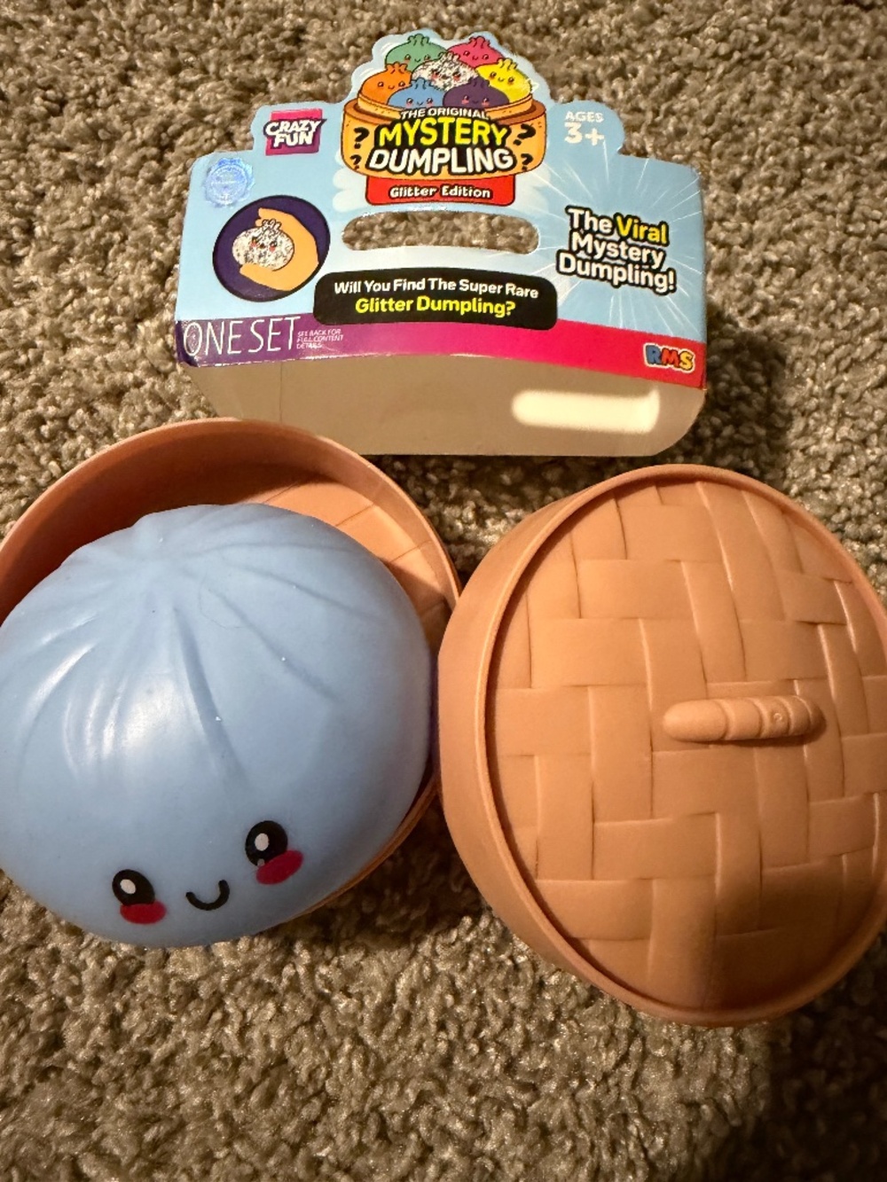BLUE DUMPLING SQUISHIE